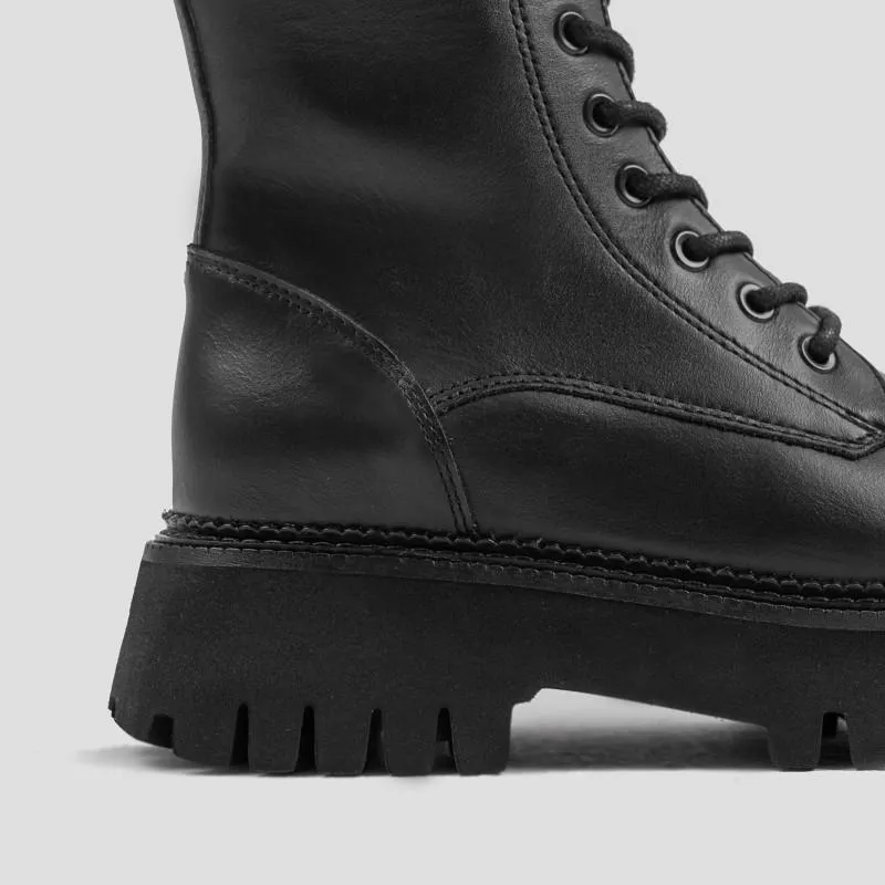 Groovy Lace-Up Black Combat Boots