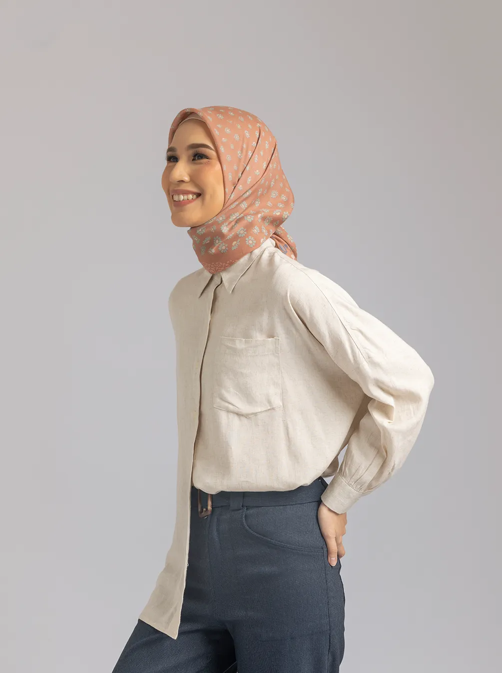 NUNA TOP PLAIN KHAKI